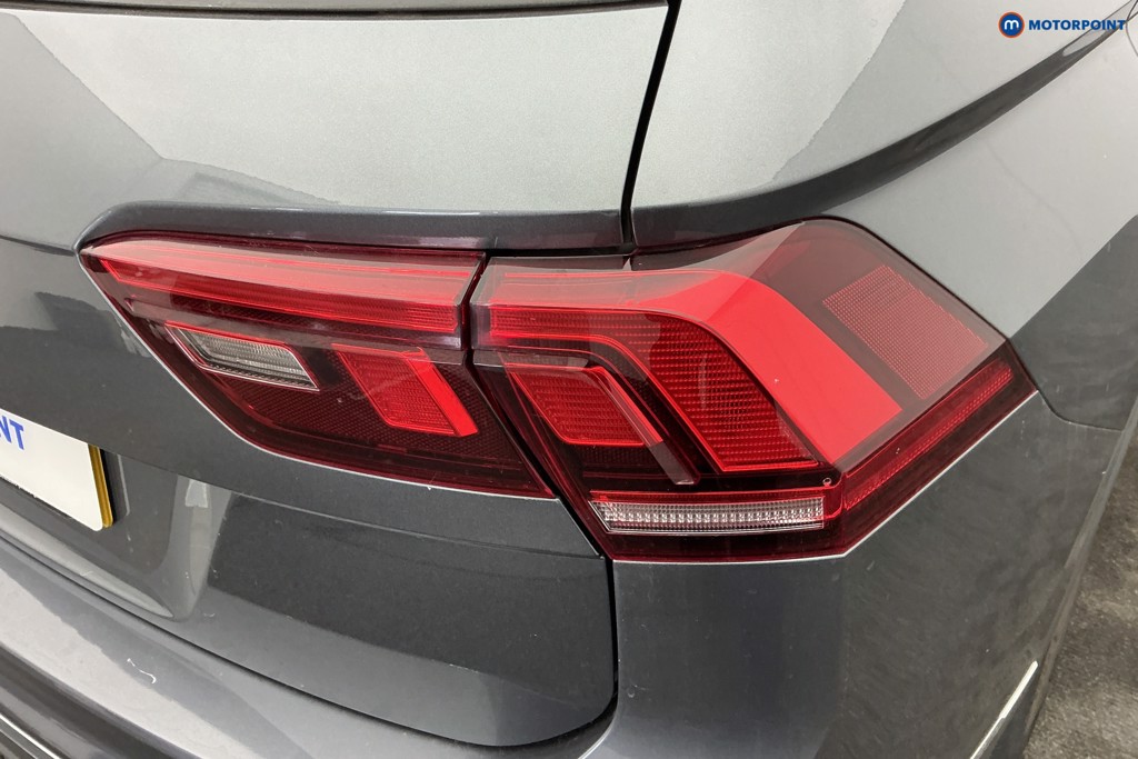 Volkswagen Tiguan Allspace Life Automatic Petrol SUV - Stock Number (1678268) - 32nd supplementary image