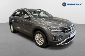 Volkswagen T-Roc Life Manual Petrol SUV - Stock Number (1678579) - Drivers side front corner