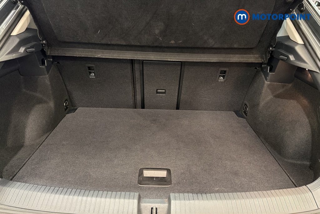 Volkswagen T-Roc Life Manual Petrol SUV - Stock Number (1678579) - 30th supplementary image