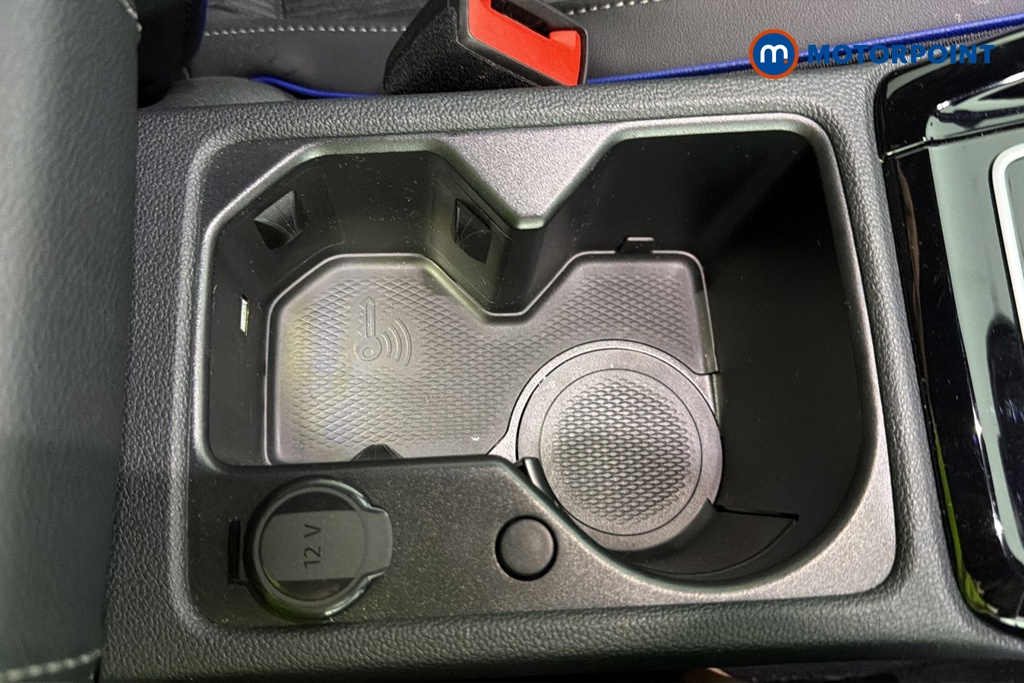 Volkswagen Golf R-Line Automatic Petrol Hatchback - Stock Number (1680364) - 9th supplementary image