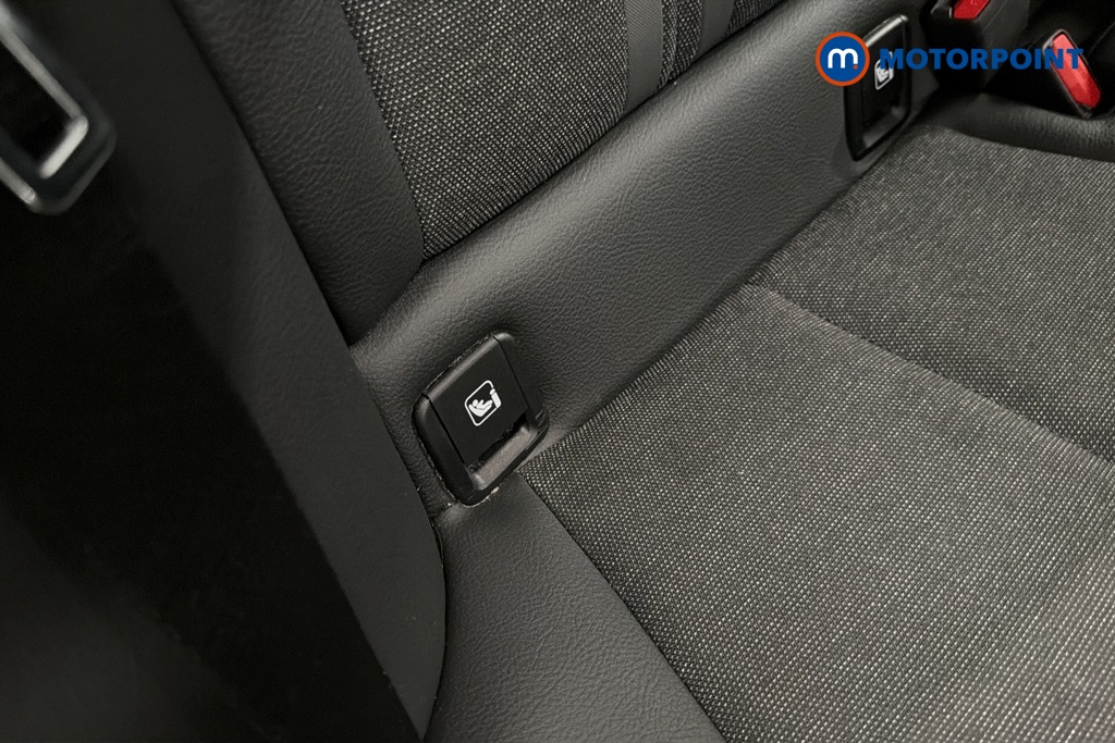 BMW 1 Series Sport Automatic Petrol Hatchback - Stock Number (1680658) - 27th supplementary image
