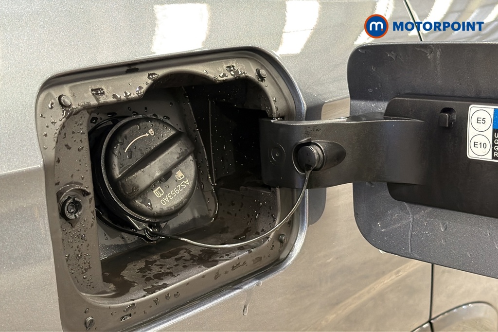 Mg Motor Uk HS Trophy Automatic Petrol-Electric Hybrid SUV - Stock Number (1680914) - 41st supplementary image