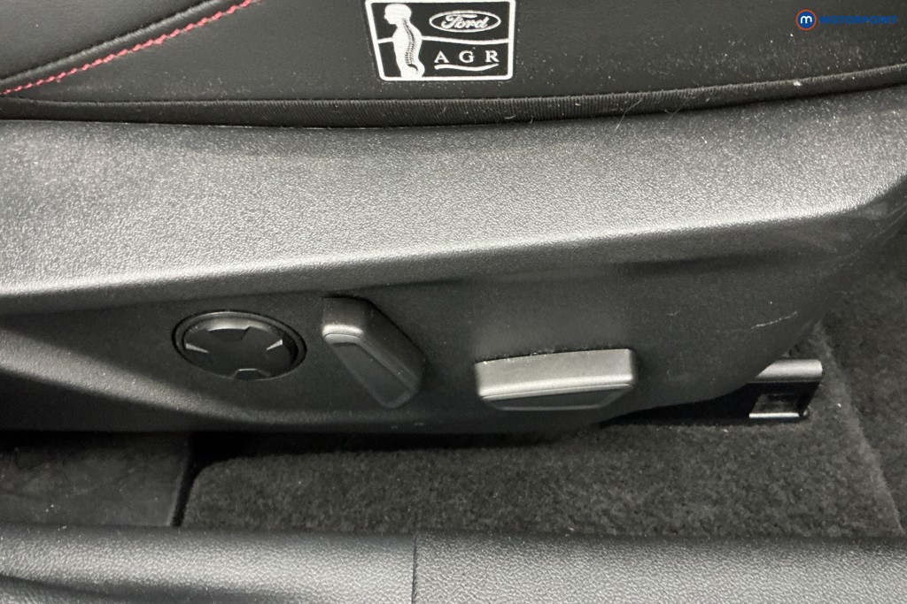 Ford Focus ST Automatic Petrol Estate - Stock Number (1681203) - 25th supplementary image