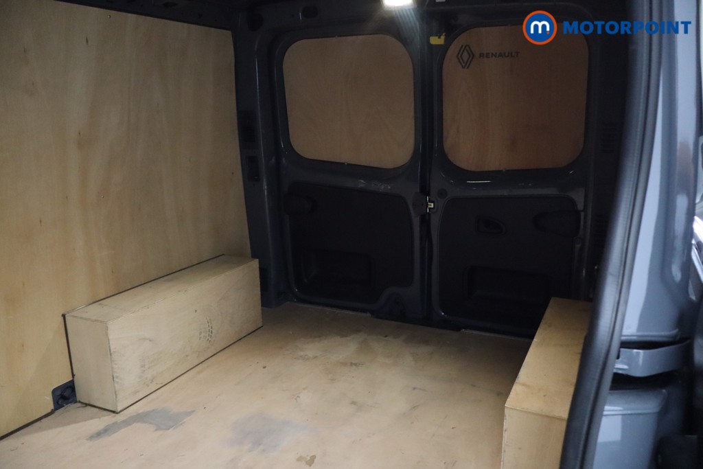 Renault Trafic Extra Sport Automatic Diesel Panel Van - Stock Number (1681224) - 21st supplementary image