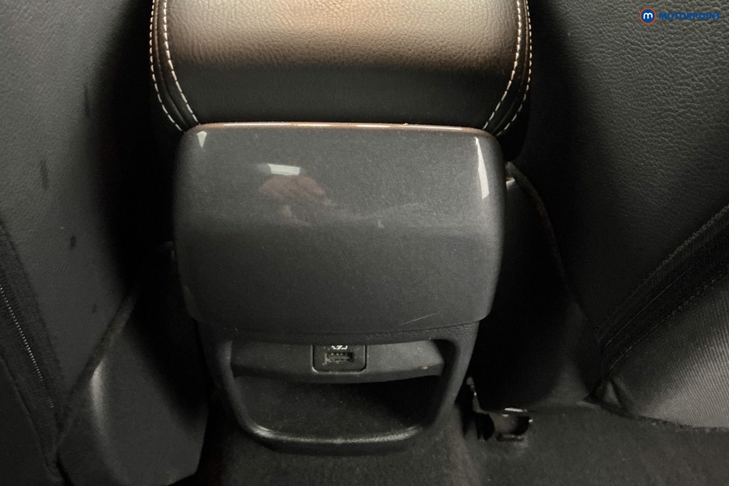 Nissan Juke N-Connecta Automatic Petrol SUV - Stock Number (1681239) - 10th supplementary image