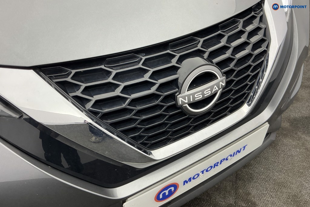 Nissan Juke N-Connecta Automatic Petrol SUV - Stock Number (1681239) - 29th supplementary image