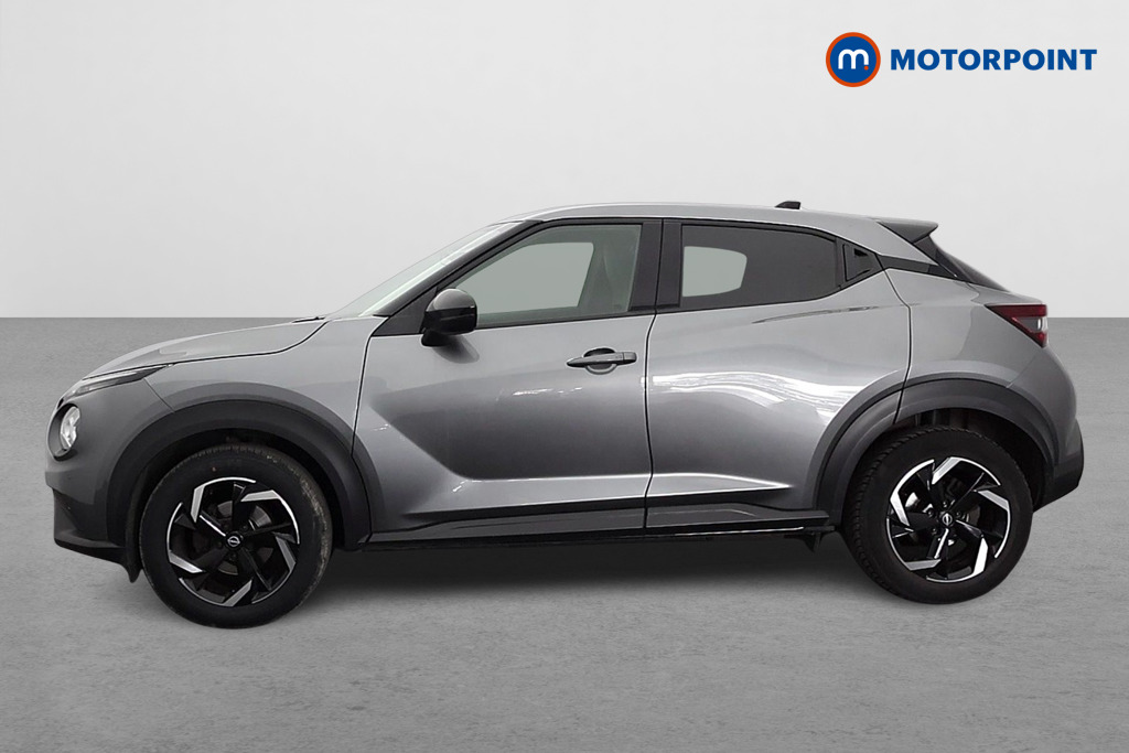 Nissan Juke N-Connecta Automatic Petrol SUV - Stock Number (1681239) - Passenger side