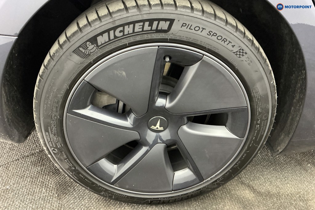 Tesla Model 3 Rwd 4Dr Auto Automatic Electric Saloon - Stock Number (1681309) - 33rd supplementary image
