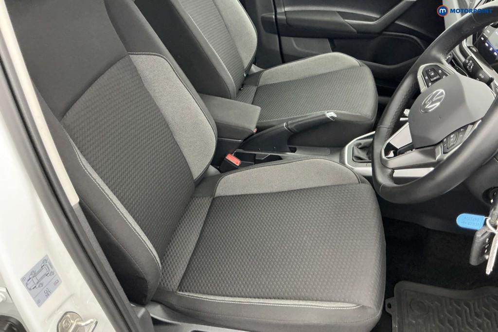 Volkswagen Polo Life Automatic Petrol Hatchback - Stock Number (1681356) - 5th supplementary image