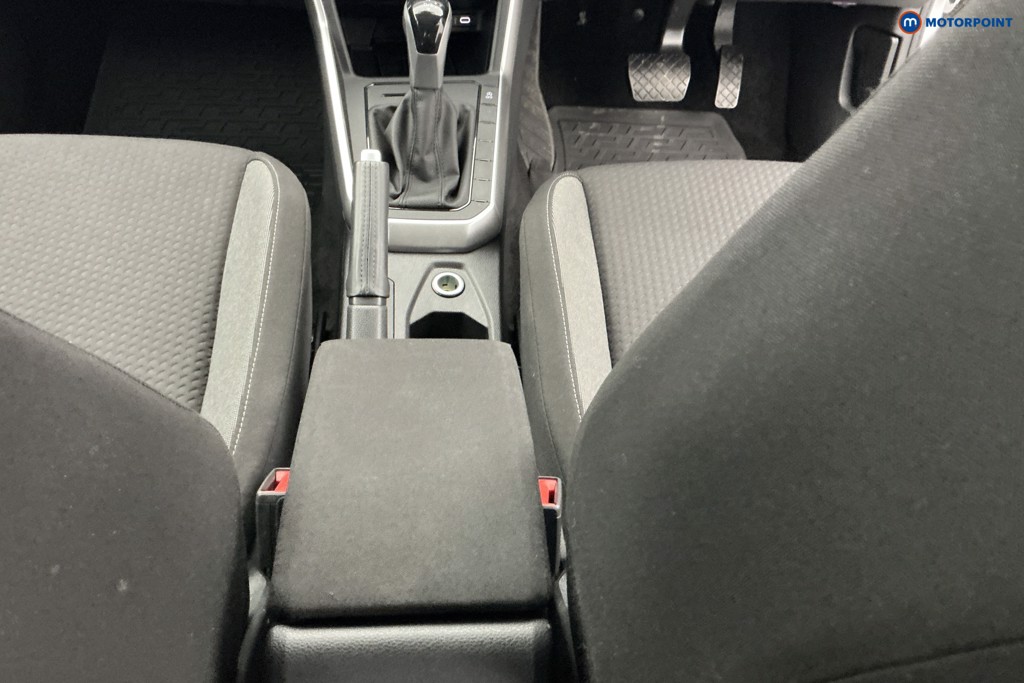 Volkswagen Polo Life Automatic Petrol Hatchback - Stock Number (1681356) - 11th supplementary image