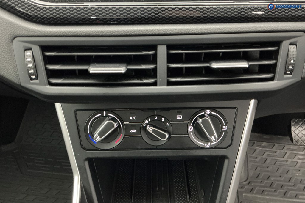 Volkswagen Polo Life Automatic Petrol Hatchback - Stock Number (1681356) - 17th supplementary image