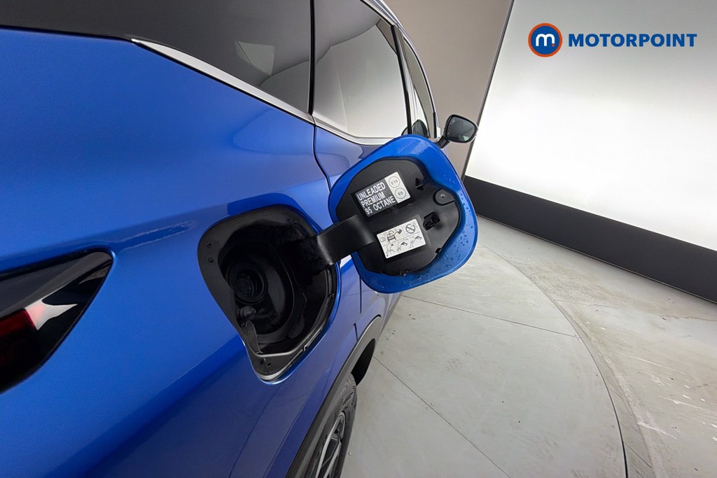 Nissan Qashqai N-Connecta Manual Petrol SUV - Stock Number (1681362) - 41st supplementary image