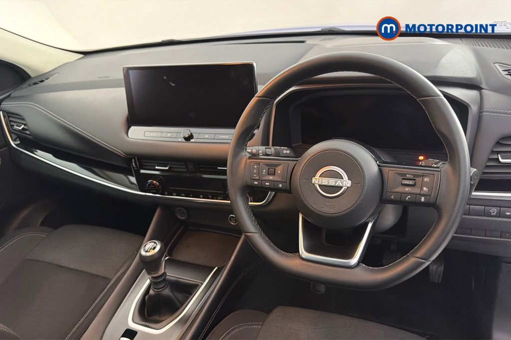 Nissan Qashqai N-Connecta Manual Petrol SUV - Stock Number (1681362) - 1st supplementary image