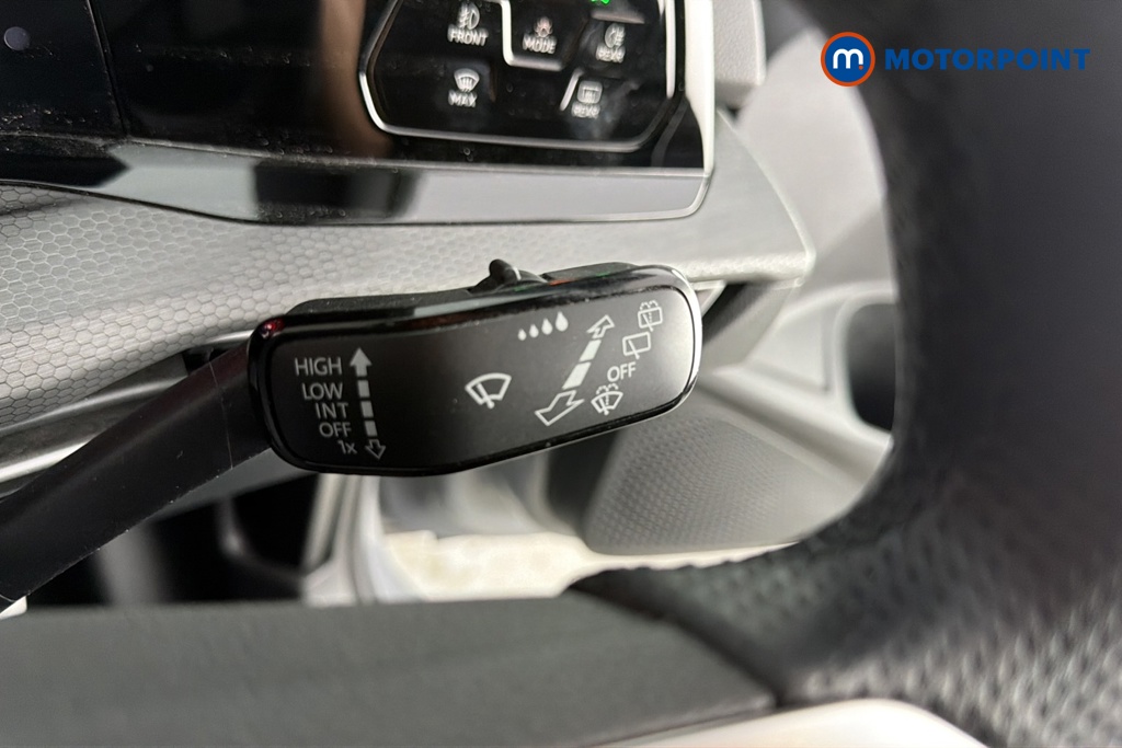 Volkswagen Golf GTI Manual Petrol Hatchback - Stock Number (1681601) - 6th supplementary image