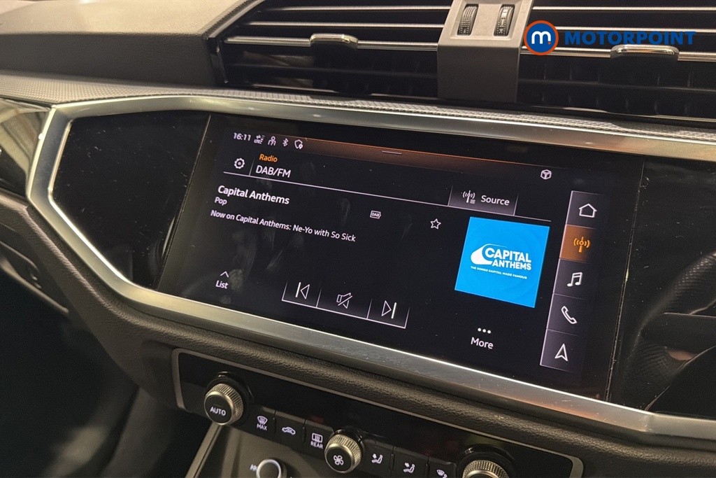 Audi Q3 Black Edition Manual Petrol SUV - Stock Number (1681618) - 8th supplementary image