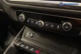 Audi Q3 Black Edition Manual Petrol SUV - Stock Number (1681618) - 12th supplementary image