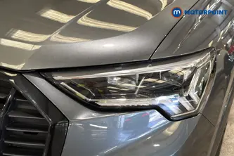 Audi Q3 Black Edition Manual Petrol SUV - Stock Number (1681618) - 42nd supplementary image
