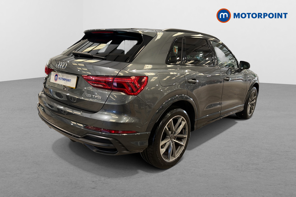 Audi Q3 Black Edition Manual Petrol SUV - Stock Number (1681618) - Passenger side rear corner