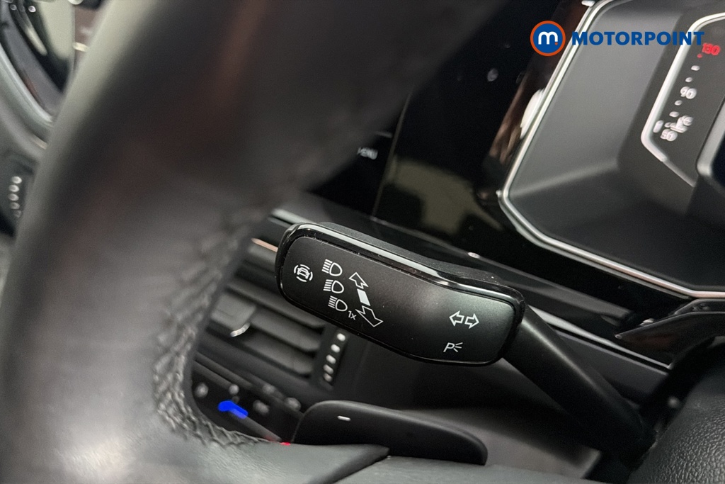 Volkswagen Polo R-Line Automatic Petrol Hatchback - Stock Number (1681690) - 5th supplementary image