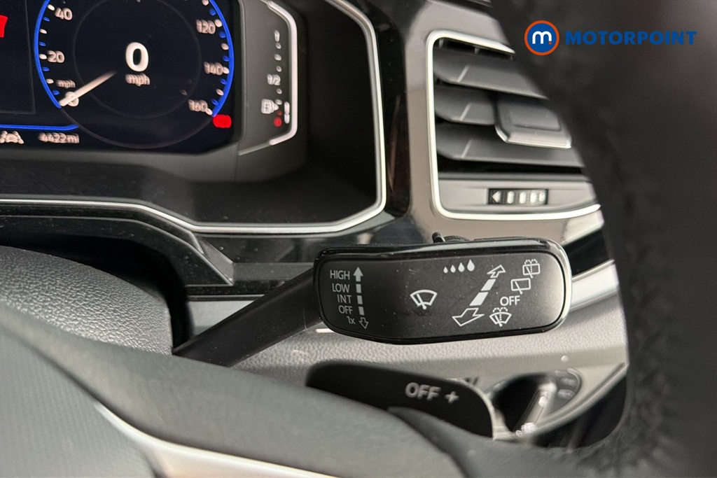 Volkswagen Polo R-Line Automatic Petrol Hatchback - Stock Number (1681690) - 6th supplementary image