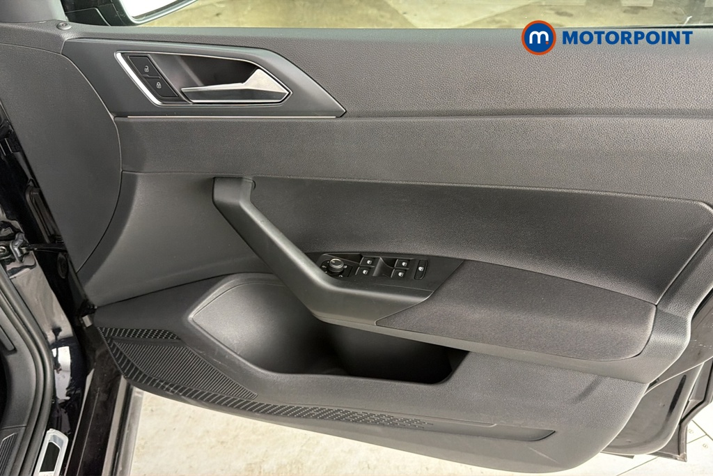 Volkswagen Polo R-Line Automatic Petrol Hatchback - Stock Number (1681690) - 18th supplementary image