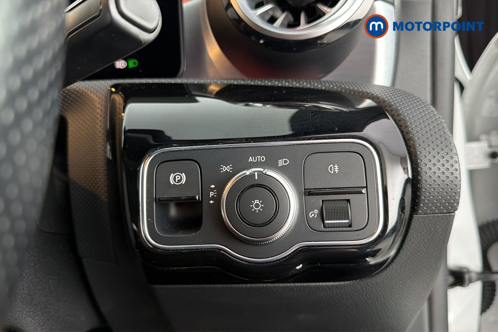 Mercedes-Benz CLA Amg Line Automatic Petrol Coupe - Stock Number (1681731) - 11th supplementary image