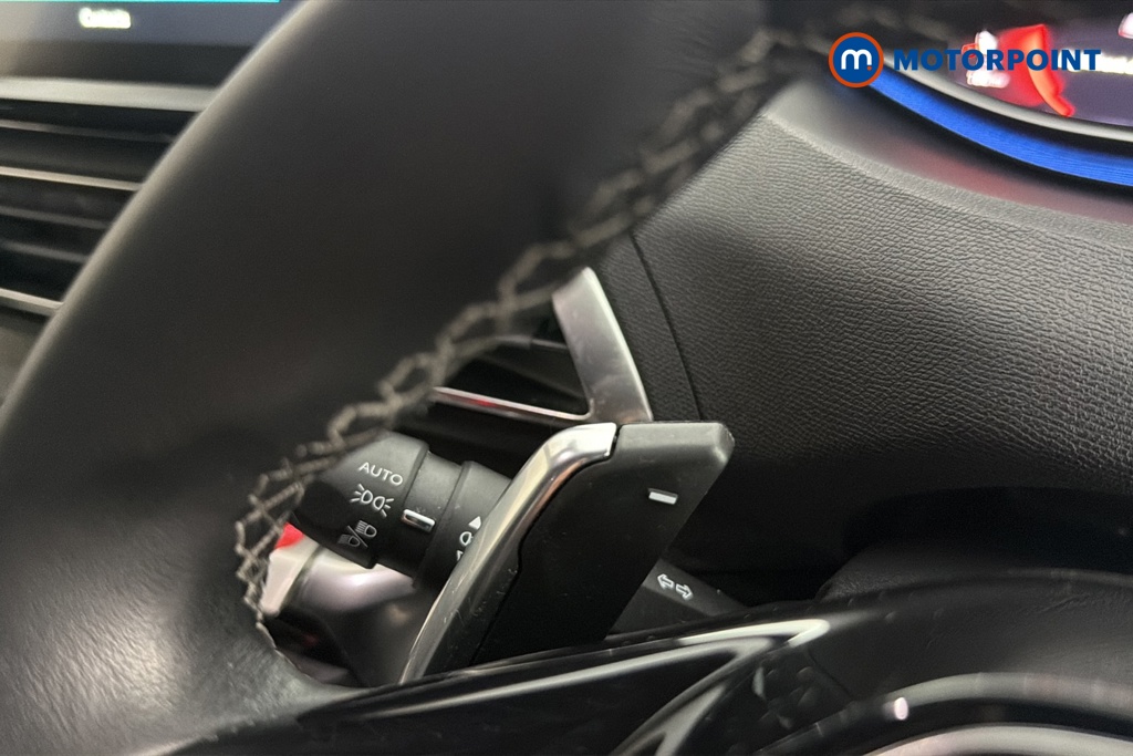 Peugeot 3008 Allure Premium-Plus Automatic Petrol SUV - Stock Number (1682159) - 5th supplementary image