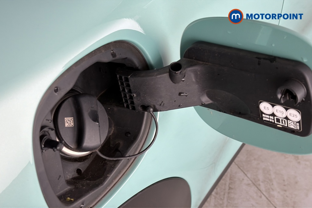 Mini Cooper C Exclusive Automatic Petrol Hatchback - Stock Number (1682454) - 41st supplementary image