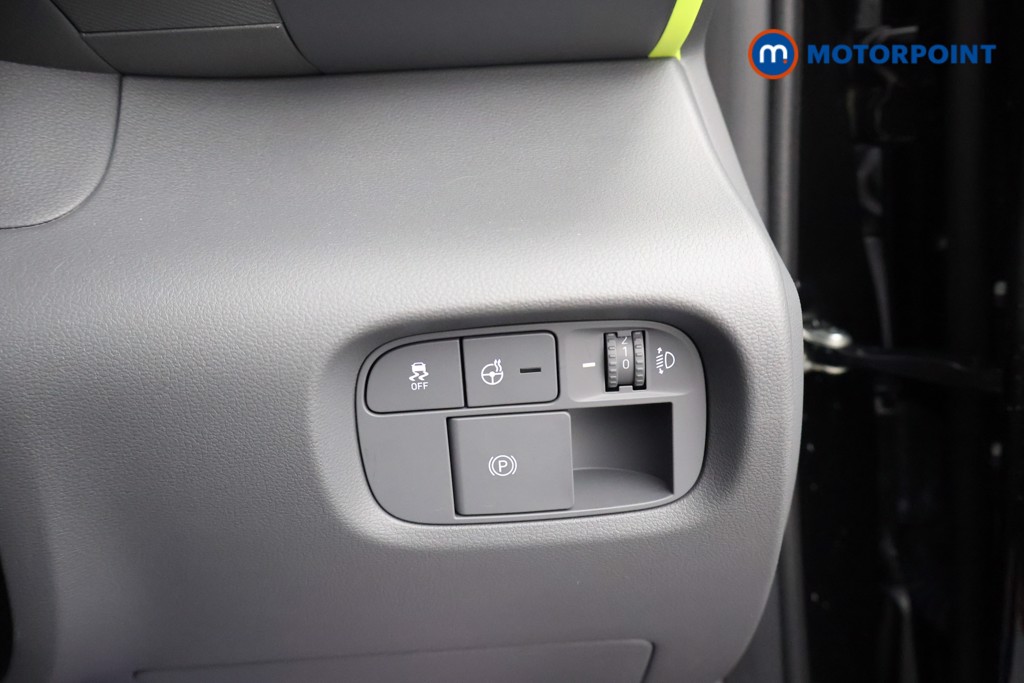 Hyundai Inster Cross Automatic Electric SUV - Stock Number (1682554) - 17th supplementary image