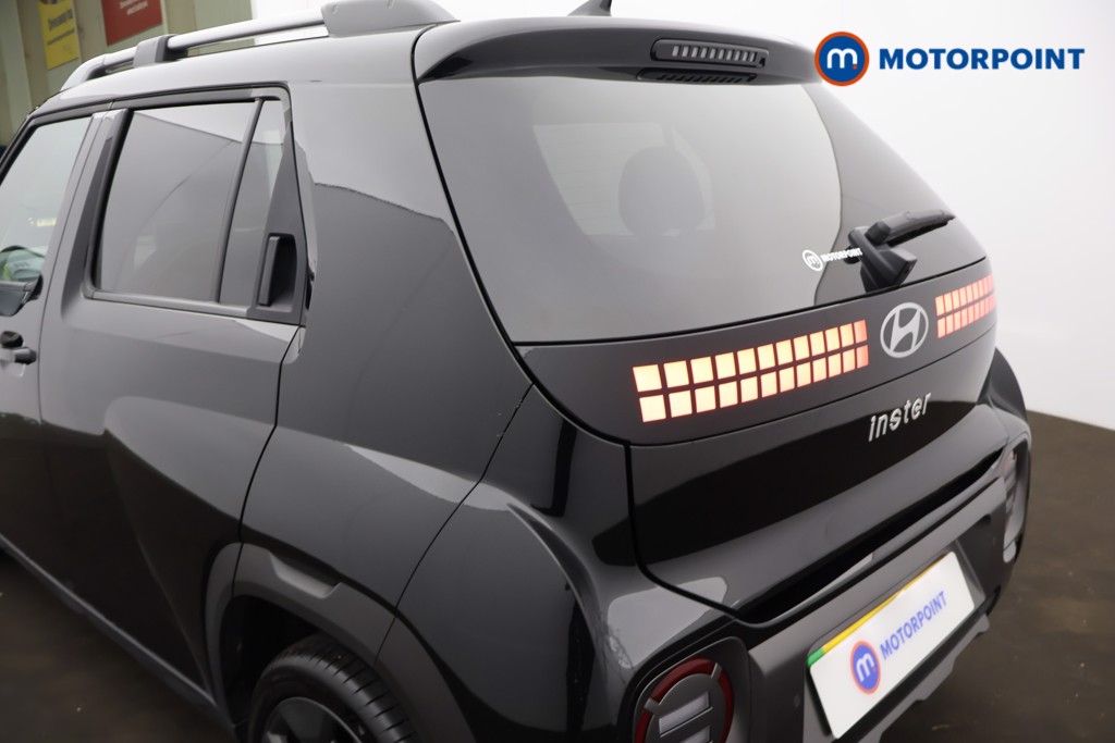 Hyundai Inster Cross Automatic Electric SUV - Stock Number (1682554) - 29th supplementary image
