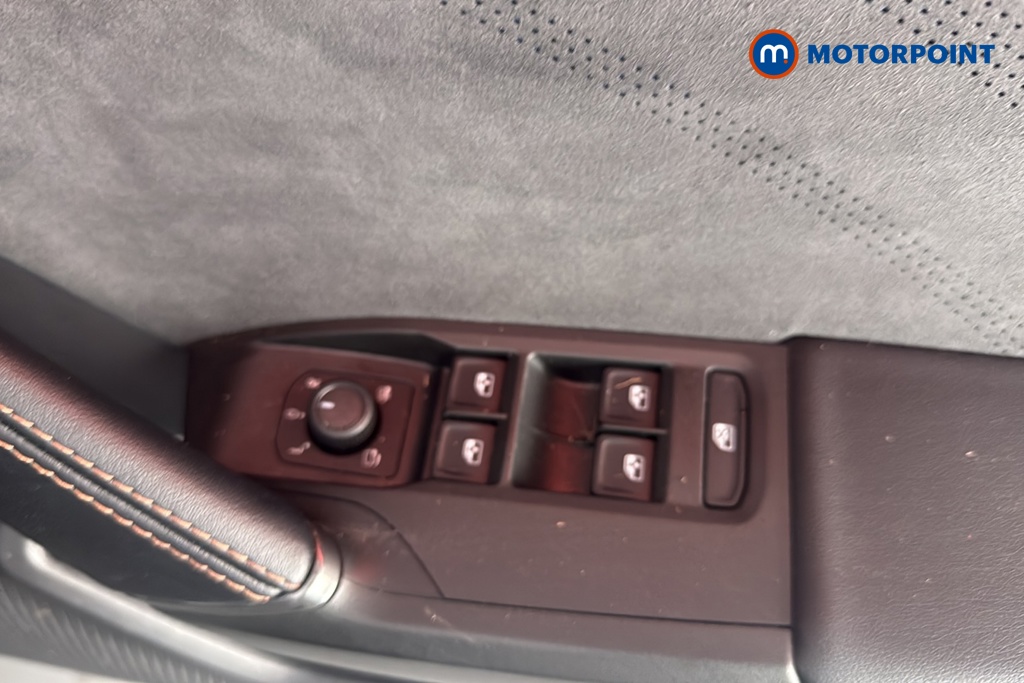 Cupra Formentor V2 Automatic Petrol Plug-In Hybrid SUV - Stock Number (1682566) - 19th supplementary image