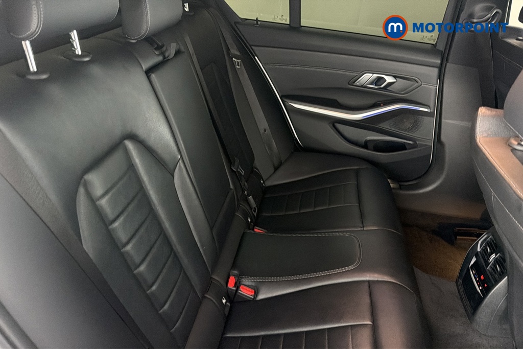 BMW 3 Series M Sport Automatic Diesel Saloon - Stock Number (1682569) - 25th supplementary image