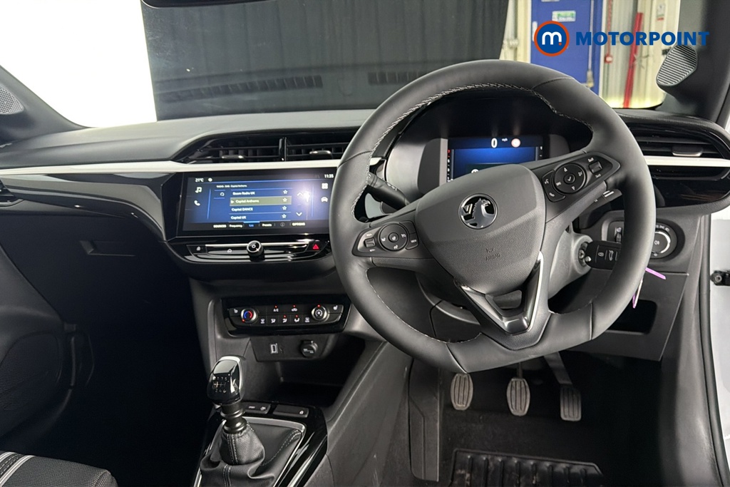 Vauxhall Corsa YES Manual Petrol Hatchback - Stock Number (1639764) - 2nd supplementary image