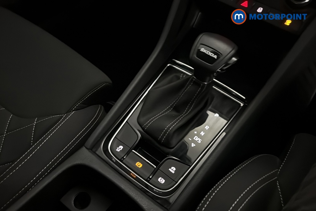 Skoda Karoq Sportline Automatic Petrol SUV - Stock Number (1669530) - 15th supplementary image