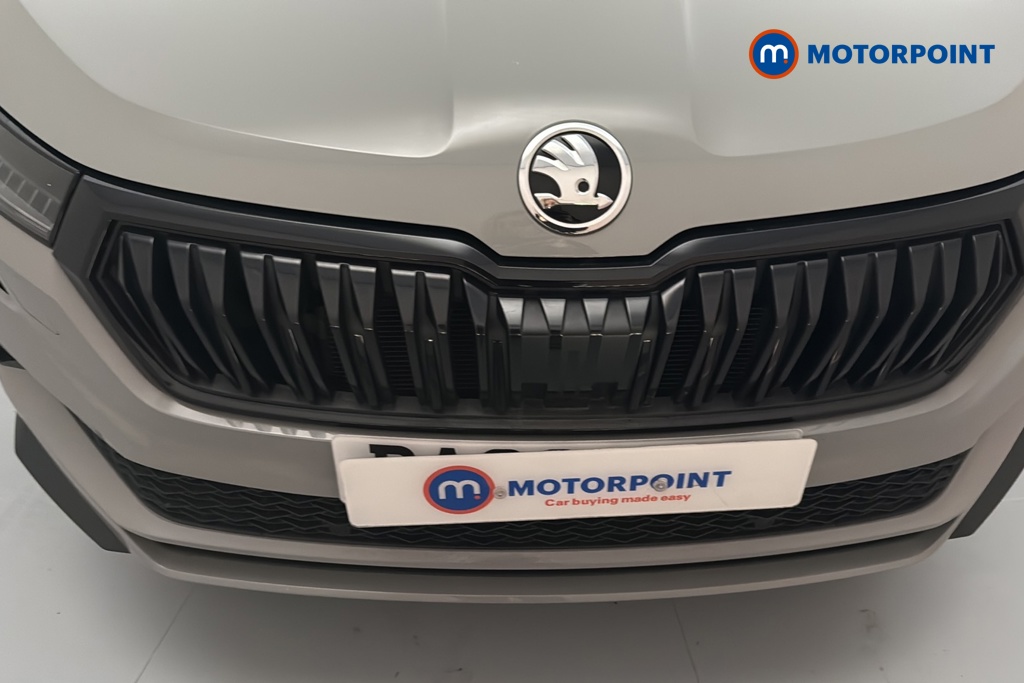 Skoda Karoq Sportline Automatic Petrol SUV - Stock Number (1669530) - 43rd supplementary image