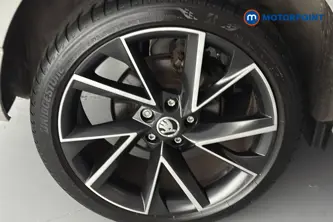 Skoda Karoq Sportline Automatic Petrol SUV - Stock Number (1669530) - 46th supplementary image