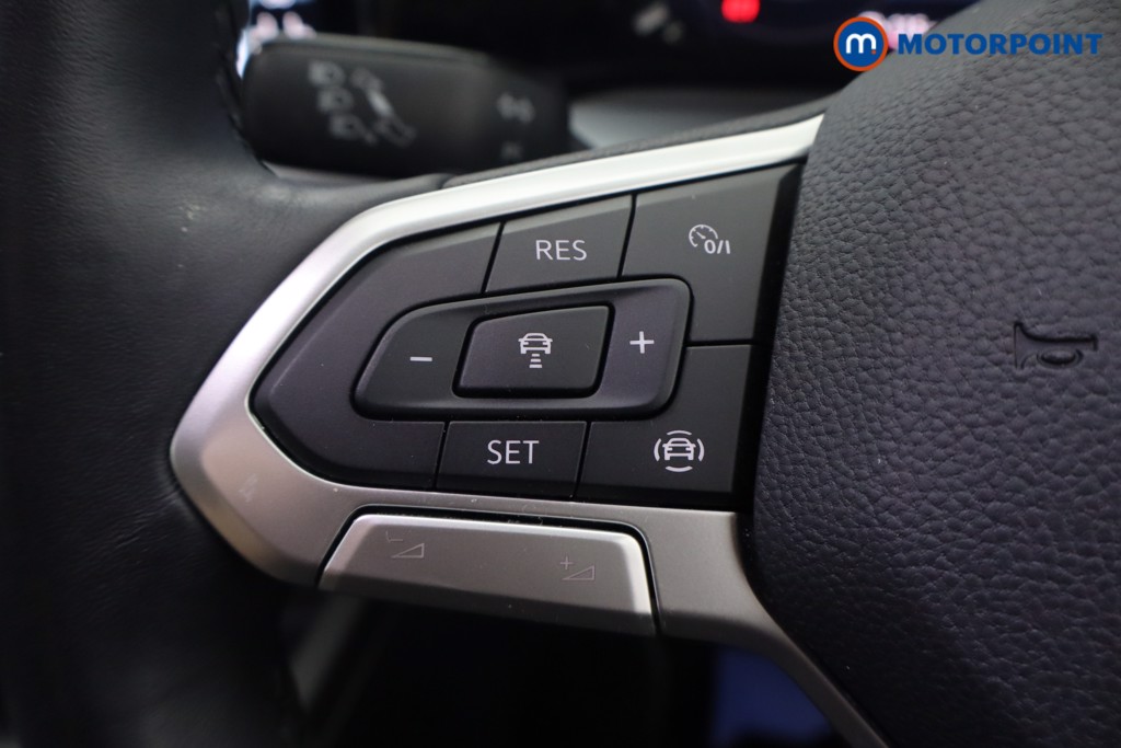 Volkswagen Golf Active Manual Petrol Hatchback - Stock Number (1671532) - 4th supplementary image