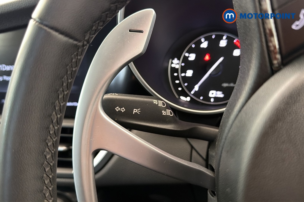 Alfa Romeo Giulia Veloce Automatic Petrol Saloon - Stock Number (1671676) - 5th supplementary image