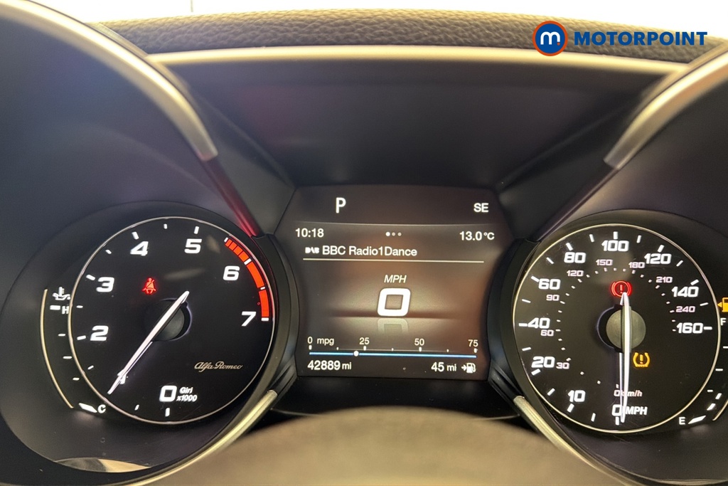 Alfa Romeo Giulia Veloce Automatic Petrol Saloon - Stock Number (1671676) - 7th supplementary image