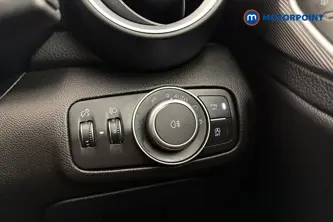 Alfa Romeo Giulia Veloce Automatic Petrol Saloon - Stock Number (1671676) - 11th supplementary image