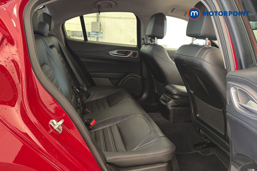 Alfa Romeo Giulia Veloce Automatic Petrol Saloon - Stock Number (1671676) - 25th supplementary image
