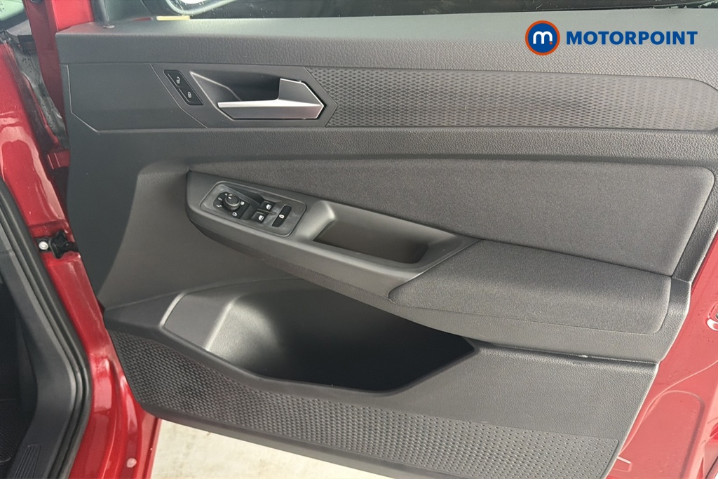 Volkswagen Caddy Maxi Life Automatic Petrol People Carrier - Stock Number (1673851) - 18th supplementary image