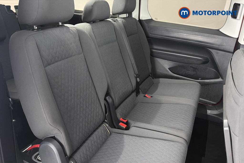 Volkswagen Caddy Maxi Life Automatic Petrol People Carrier - Stock Number (1673851) - 25th supplementary image