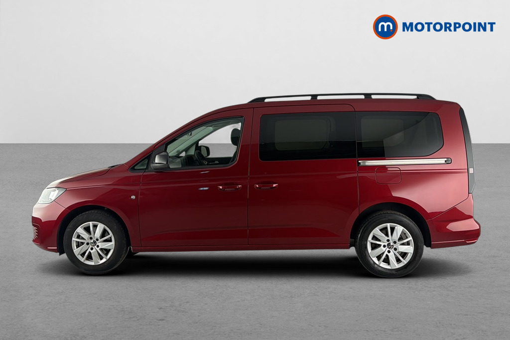 Volkswagen Caddy Maxi Life Automatic Petrol People Carrier - Stock Number (1673851) - Drivers side