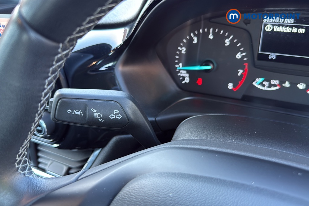 Ford Fiesta Zetec Manual Petrol Hatchback - Stock Number (1673859) - 5th supplementary image