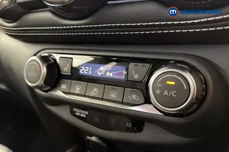 Nissan Juke Tekna Automatic Petrol-Electric Hybrid SUV - Stock Number (1675452) - 14th supplementary image