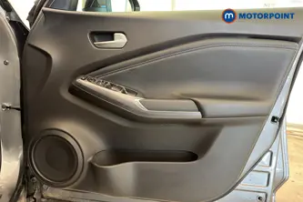 Nissan Juke Tekna Automatic Petrol-Electric Hybrid SUV - Stock Number (1675452) - 18th supplementary image