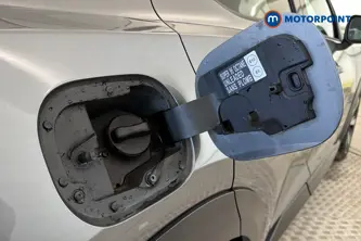 Nissan Juke Tekna Automatic Petrol-Electric Hybrid SUV - Stock Number (1675452) - 41st supplementary image