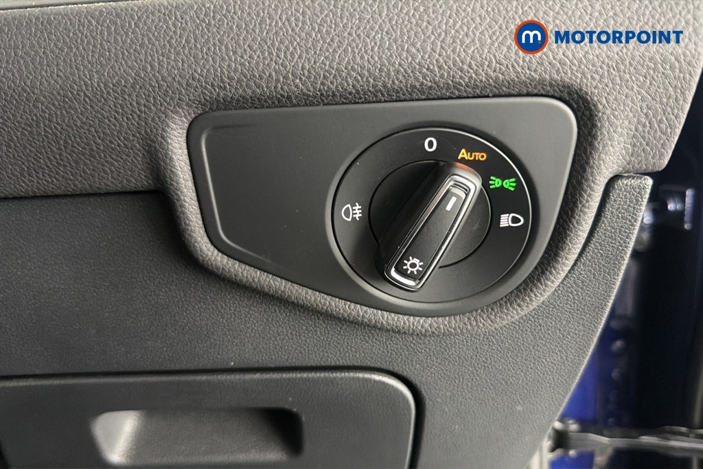 Volkswagen Touran Match Manual Petrol People Carrier - Stock Number (1675982) - 11th supplementary image