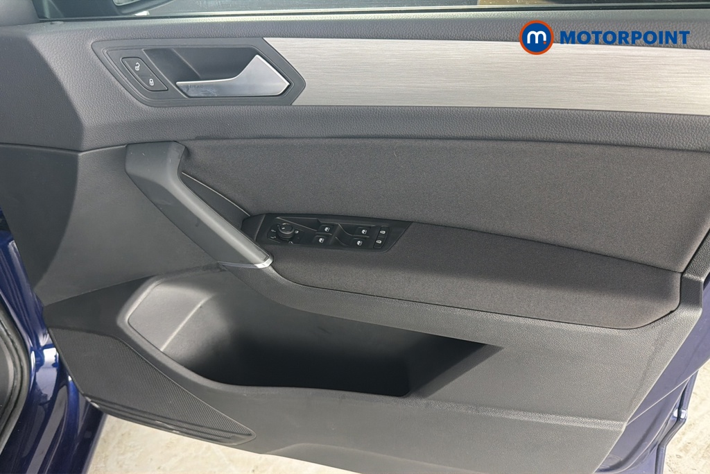 Volkswagen Touran Match Manual Petrol People Carrier - Stock Number (1675982) - 18th supplementary image